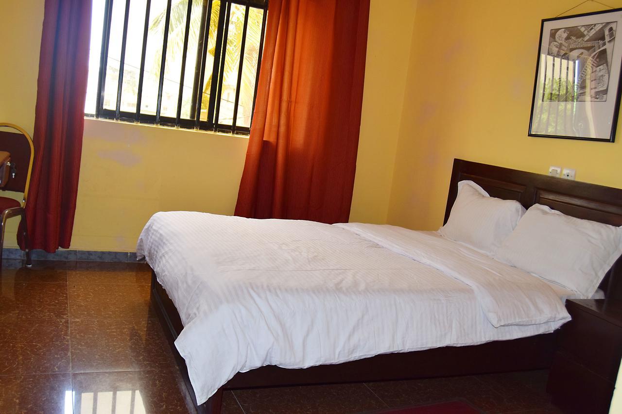 Hotel Saint-Jean Cotonou Exteriér fotografie